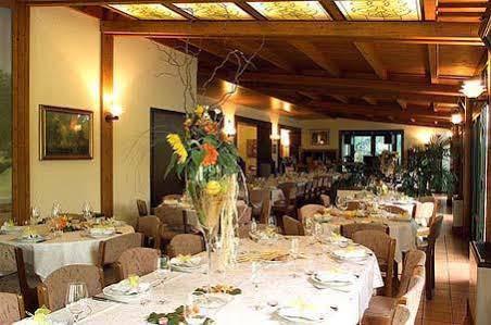 Hotel Ristorante Giordano Cavernago Εξωτερικό φωτογραφία