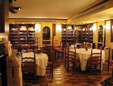 Hotel Ristorante Giordano Cavernago Εξωτερικό φωτογραφία